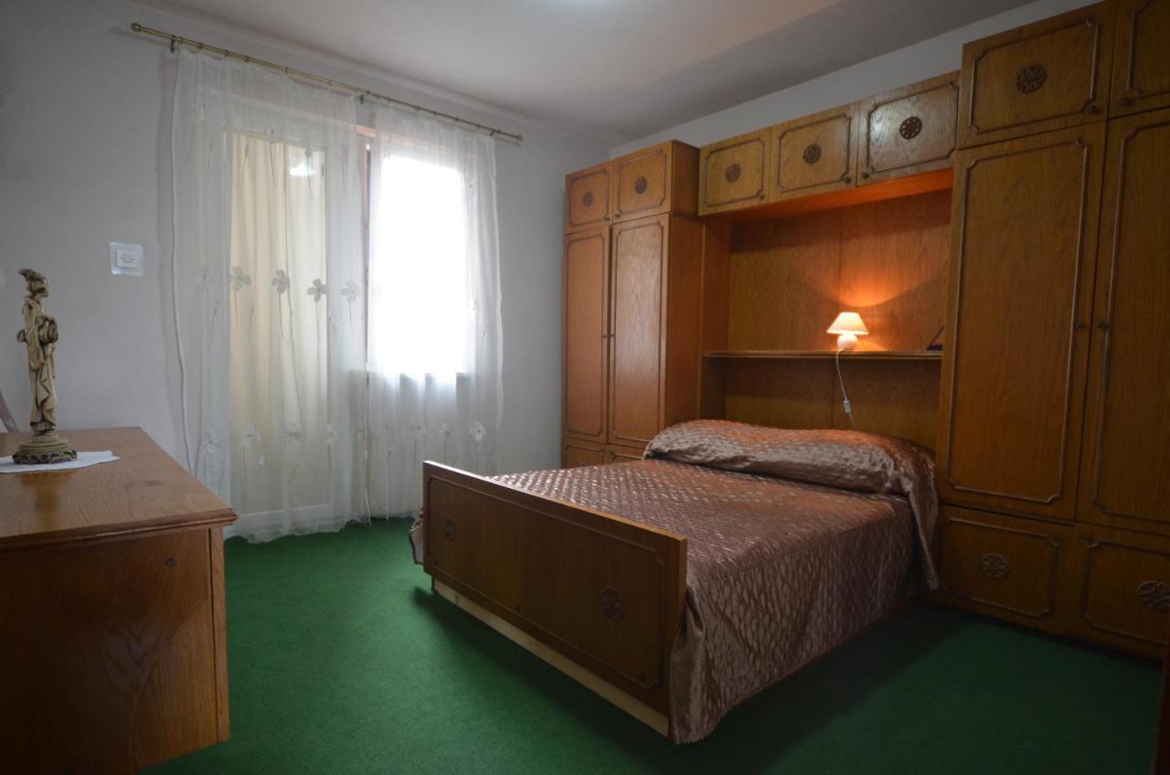 רוביני Condominium Apartment מראה חיצוני תמונה